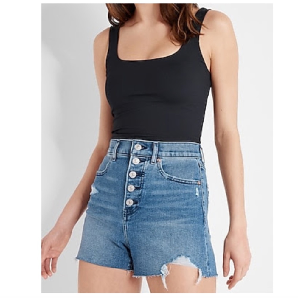 Express Super High Waisted Med Wash Mom Jean Shorts, Size 4 Women's
